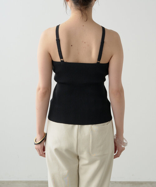 Omekashi（オメカシ）の「カップ付リブニットキャミ（キャミソール・レディース・ブラック/ベージュ・FREE）」の9枚目の写真