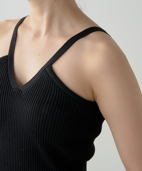 Omekashi（オメカシ）の「カップ付リブニットキャミ（キャミソール・レディース・ブラック/ベージュ・FREE）」の7枚目の写真