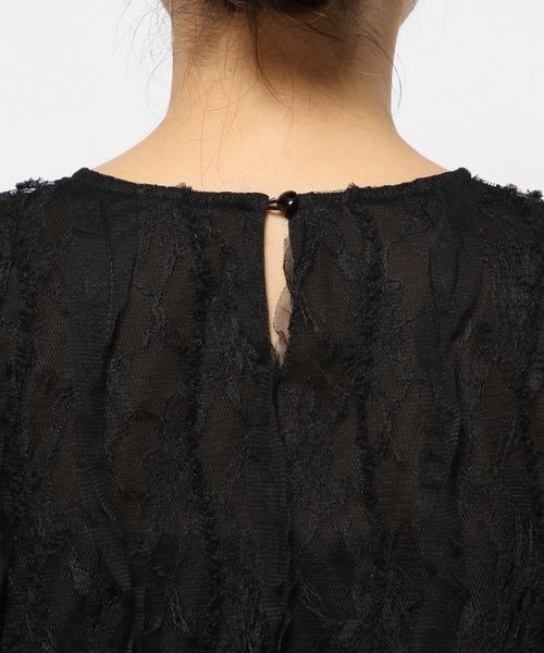 mysty woman(ミスティウーマン)の「チュールレーシークルーネックプルオーバー 128892(シャツ/ブラウス・レディース・オフホワイト/ブラック・FREE)」の10枚目の写真