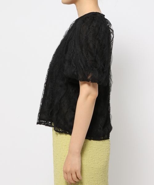 mysty woman(ミスティウーマン)の「チュールレーシークルーネックプルオーバー 128892(シャツ/ブラウス・レディース・オフホワイト/ブラック・FREE)」の7枚目の写真