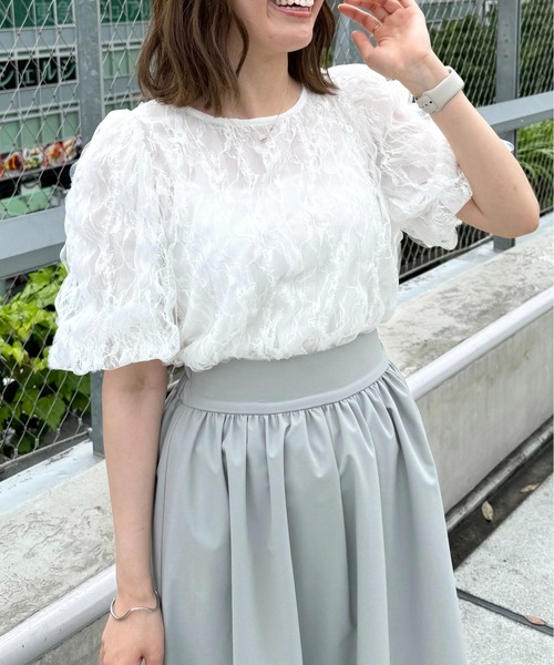 mysty woman(ミスティウーマン)の「チュールレーシークルーネックプルオーバー 128892(シャツ/ブラウス・レディース・オフホワイト/ブラック・FREE)」の20枚目の写真