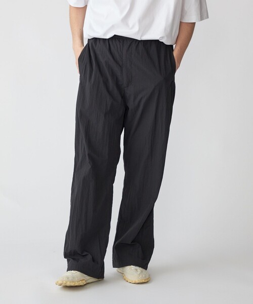 SHIPS（シップス）の「SHIPS:〈遮熱/UVカット/吸水速乾/接触冷感〉SHELTECH(R) ワイドストレート パンツ（その他パンツ・メンズ・ブラック/チャコールグレー・SMALL/LARGE/MEDIUM）」の11枚目の写真