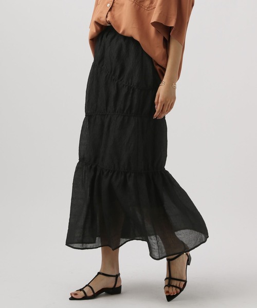 BAYFLOW（ベイフロー）の「[軽量シアーで涼しげ]シャーリングジャガードスカート（スカート・レディース・カーキ/ブラック・FREE）」の2枚目の写真