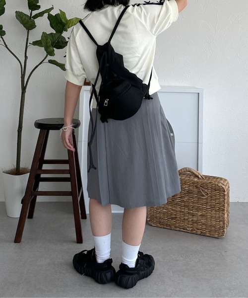 kutir(クティール)の「2way アソートミディプリーツスカート(スカート・レディース・ブラック/グレー/ブルー/レッド/グリーン/ベージュ/ダークグレー・MEDIUM/LARGE)」の22枚目の写真
