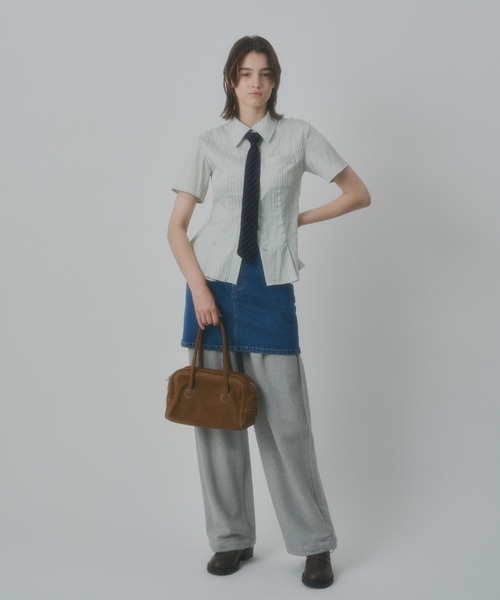 GIUNON(ジウノン)の「adjustable pinstripe tie / アジャスタブルピンストライプネクタイ(ストール/ショール・レディース・ネイビー・FREE)」の9枚目の写真