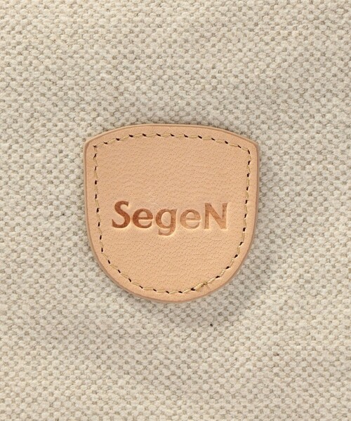 TOMORROWLAND (トゥモローランド)の「SegeN Werk.08 コットンリネン×レザー ドローストリングポーチ(エコバッグ/サブバッグ・メンズ・ライトグレー・FREE)」の6枚目の写真