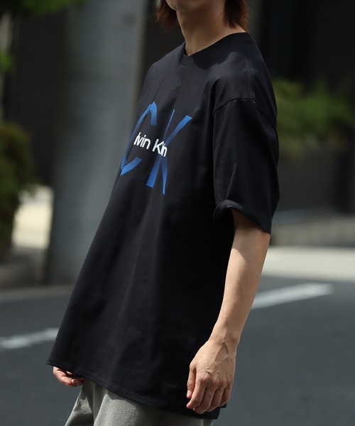 Calvin Klein（カルバン・クライン）の「【Calvin Klein/カルバンクライン】ロゴプリント ショートスリーブTシャツ（Tシャツ/カットソー・メンズ・ホワイト/ブラック・S/XL/L/M）」の12枚目の写真
