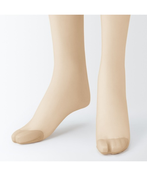 無印良品（ムジルシリョウヒン）の「婦人　サポートタイプ・２０デニール　ひざ下丈ストッキング（３足組）（タイツ/ストッキング・レディース・ベージュ系1/ベージュ系・23-25cm）」の4枚目の写真