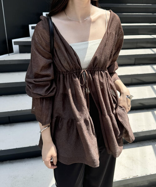 mystic（ミスティック）の「【4色展開】ティアードニットカーディガン（カーディガン/ボレロ・レディース・オフホワイト/ブラウン/ベージュ/ブラック・FREE）」の3枚目の写真