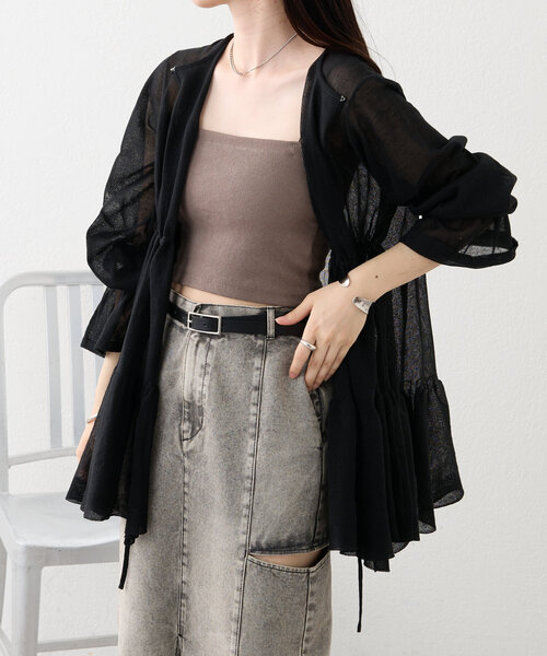 mystic（ミスティック）の「【4色展開】ティアードニットカーディガン（カーディガン/ボレロ・レディース・オフホワイト/ブラウン/ベージュ/ブラック・FREE）」の2枚目の写真