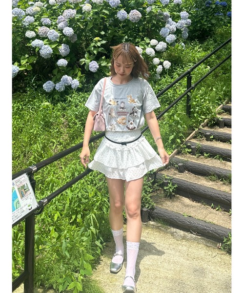 suzie angel(スージー エンジェル)の「ドット フリル ミニスカート(スカート・レディース・ホワイト・M)」の3枚目の写真