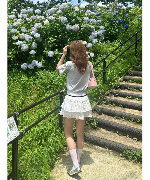 suzie angel(スージー エンジェル)の「ドット フリル ミニスカート(スカート・レディース・ホワイト・M)」の5枚目の写真