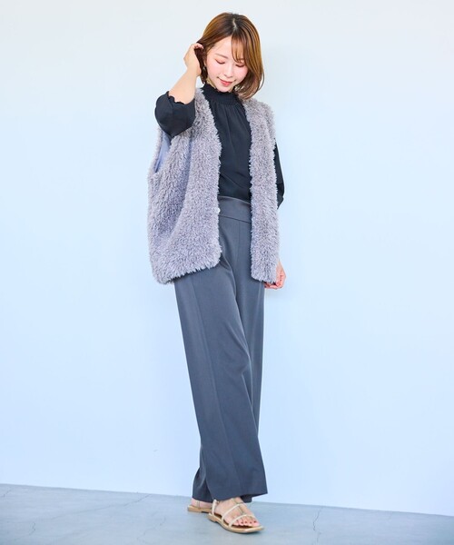 Feroux(フェルゥ)の「【洗える】スタンドネックブラウス(シャツ/ブラウス・レディース・ホワイト系/ブラック系/ブルー系・F)」の12枚目の写真