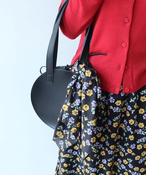 bulle de savon（ビュルデサボン）の「パンジープリント スカーフ（ストール/ショール・レディース・ブルー/ブラック・FREE）」の10枚目の写真