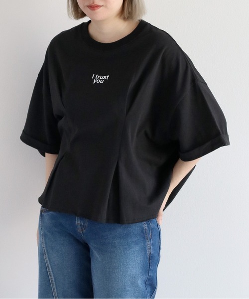 cepo(セポ)の「フロントタックショートスリーブTee(Tシャツ/カットソー・レディース・ベージュ/オフホワイト/ブラック・M)」の2枚目の写真