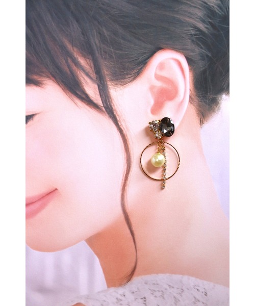 tone（トーン）の「【mauvelily】princess(MA)（ピアス（両耳用）・レディース・ホワイト・FREE）」の3枚目の写真