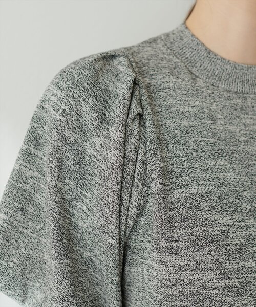natural couture(ナチュラルクチュール)の「バルーンスリーブメランジニット(ニット/セーター・レディース・オフホワイト/ブラック/ピンク・FREE)」の12枚目の写真