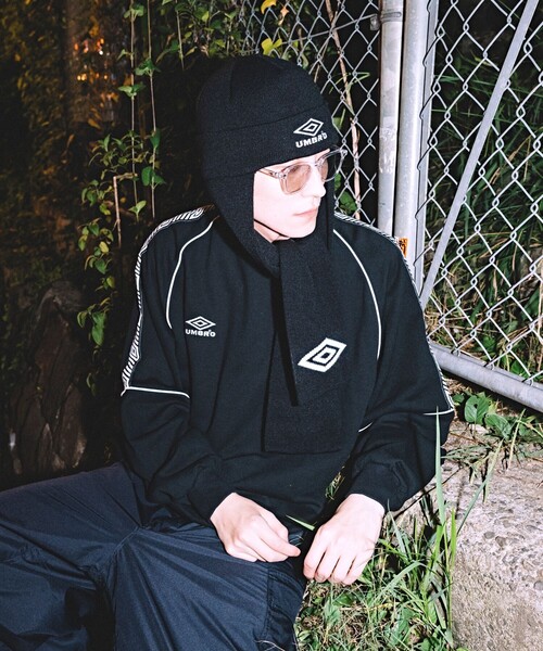 UMBRO(アンブロ)の「UMBRO/アンブロ SP Scarf Beanie/別注 スカーフ ニットビーニー(ニットキャップ/ビーニー・メンズ・ブラック/チャコール/ネイビー/ブラウン・FREE)」の11枚目の写真