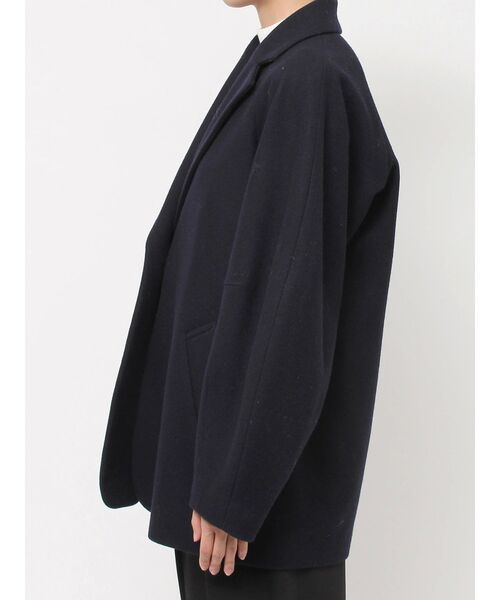 ELENDEEK（エレンディーク）の「ソリッドチェスターコート（チェスターコート・レディース・ベージュ/ネイビー・02/01）」の6枚目の写真