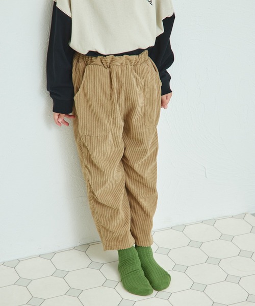 pairmanon(ペアマノン)の「コーデュロイ リラックス パンツ(カーゴパンツ・キッズ・ベージュ/ブルー系その他/アイボリー/ブラック/イエロー系その他/カーキ/テラコッタ/ブラウン・100/110/120/130/140/150/90)」の5枚目の写真