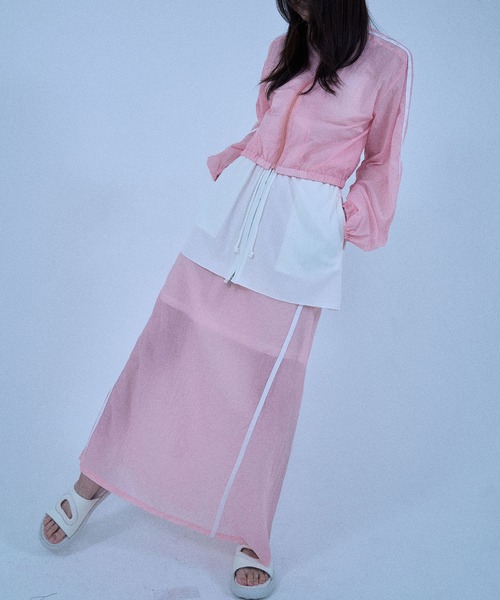 Nora Lily(ノラリリー)の「【Nora Lily】「elle」Short length Sheer Track Jacket(ジャージ・レディース・ライトグレー/ピンク・FREE)」の11枚目の写真