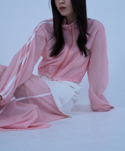 Nora Lily(ノラリリー)の「【Nora Lily】「elle」Short length Sheer Track Jacket(ジャージ・レディース・ライトグレー/ピンク・FREE)」の8枚目の写真