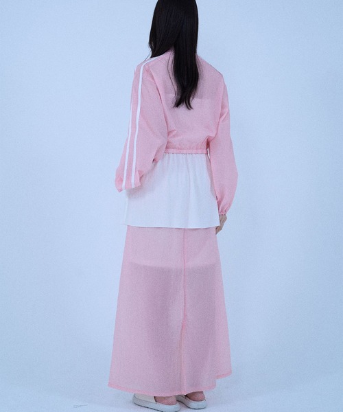 Nora Lily(ノラリリー)の「【Nora Lily】「elle」Short length Sheer Track Jacket(ジャージ・レディース・ライトグレー/ピンク・FREE)」の5枚目の写真