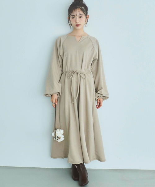 mil(ミル)の「【150㎝前後の小柄さんサイズ】配色ステッチキーネックワンピース(ワンピース・レディース・ブラック/ブラウン/ベージュ/ブラウン系その他/ブラック系その他/ベージュ系その他・XS/S)」の5枚目の写真