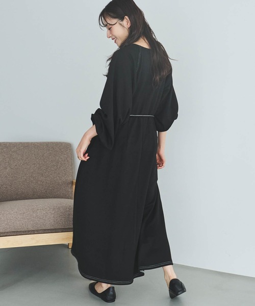 mil(ミル)の「【150㎝前後の小柄さんサイズ】配色ステッチキーネックワンピース(ワンピース・レディース・ブラック/ブラウン/ベージュ/ブラウン系その他/ブラック系その他/ベージュ系その他・XS/S)」の8枚目の写真