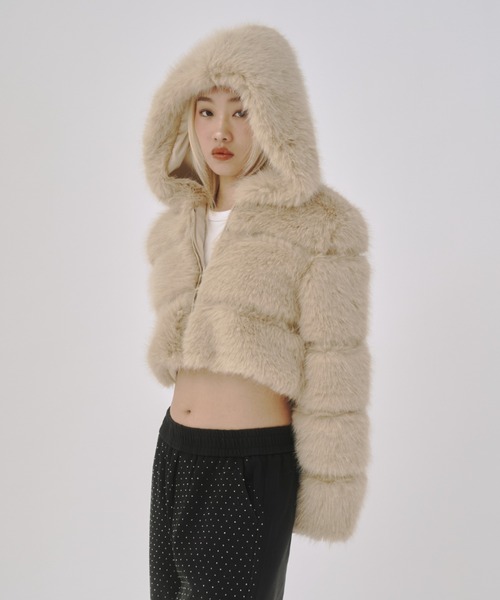 GAB GAB（ガブガブ）の「ショートファーアウター（その他アウター・レディース・ブラック/アイボリー・FREE）」の4枚目の写真