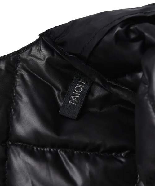 TAION（タイオン）の「【TAION / タイオン】WOMEN　ベーシック　クルーネックボタン　インナーダウンジャケット [TAION-104]（ダウンジャケット/コート・レディース・ダークオリーブ/ブラック/オフホワイト/サンドベージュ/ネイビー・M/L/XL）」の14枚目の写真