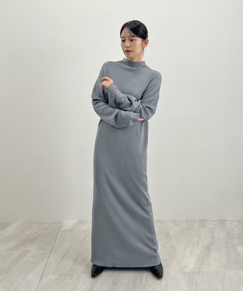 セール】ハイネックニットロングワンピース（ワンピース）｜Futier