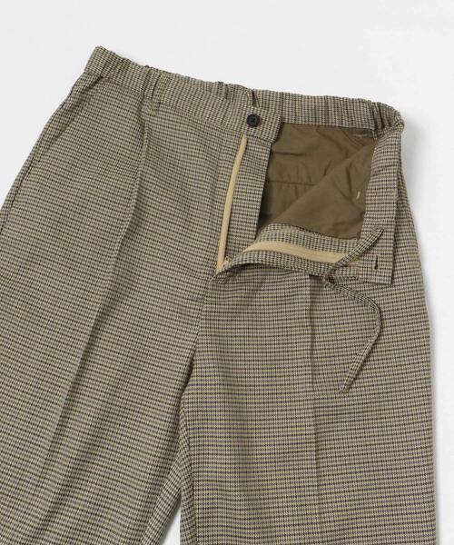 ITEMS URBANRESEARCH（アイテムズ アーバンリサーチ）の「ガンクラブチェック テーパードパンツ（その他パンツ・メンズ・ブラック/ベージュ/ブラウン・MEDIUM/LARGE）」の10枚目の写真