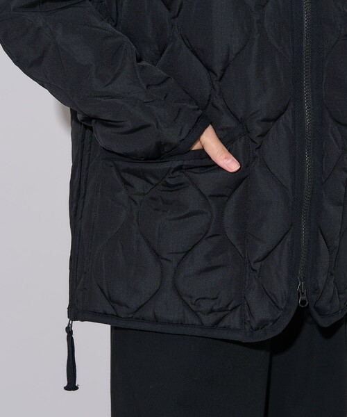 TAION（タイオン）の「TAION/タイオン MILITARY WZIP JACKET/ミリタリー ダブルジップ キルティング ダウンジャケット　限定展開（ダウンジャケット/コート・レディース・ブラック/オリーブ・MEDIUM/LARGE/X-LARGE）」の8枚目の写真