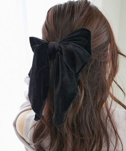 MAJESTIC LEGON(マジェスティックレゴン)の「bigリボンアソートバレッタ(バレッタ/ヘアクリップ・レディース・A/B・FREE)」の4枚目の写真