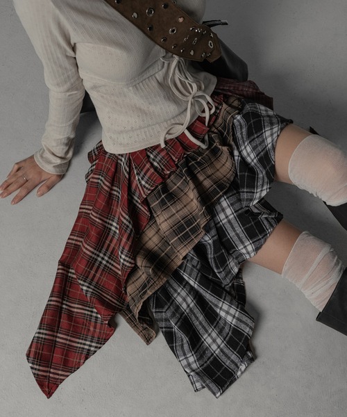 gossip！ロサンゼルス（ゴシップロサンゼルス）の「チェック アンバランス スカート  Y2K（スカート・レディース・チェック・FREE/M/L/XL）」の17枚目の写真