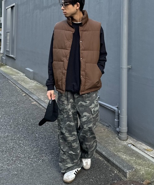 CIAOPANIC TYPY（チャオパニックティピー）の「【ユニセックス】中綿ワッシャーナイロンオーバーサイズベスト（ダウンベスト・メンズ・カーキ/ブラック・LARGE/MEDIUM）」の11枚目の写真