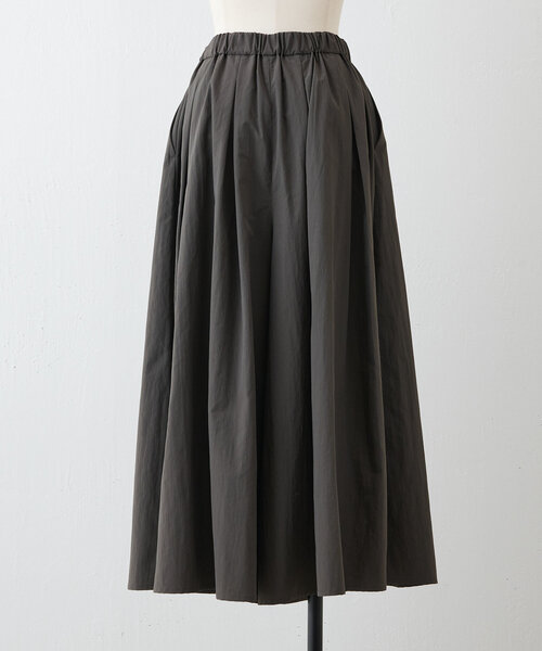 BEARDSLEY（ビアズリー）の「タックフレアパンツ（その他パンツ・レディース・ブラック/グレー・0/1）」の22枚目の写真