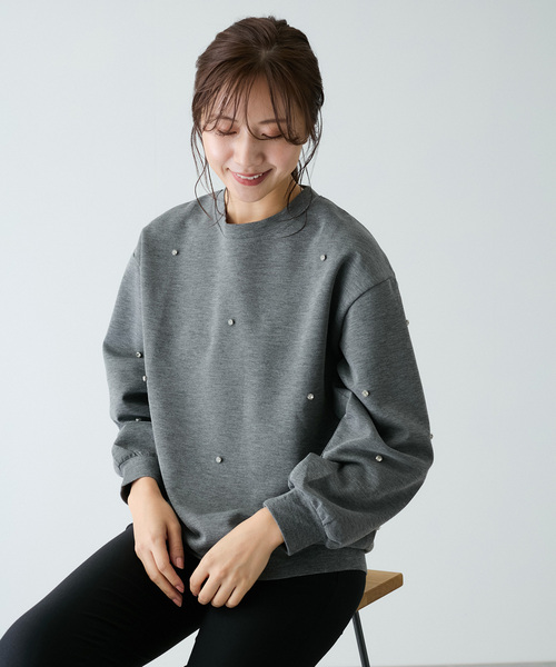 Jayro(ジャイロ)の「ビジュー付きプルオーバー(Tシャツ/カットソー・レディース・ベージュ/グレー/ブラック・FREE)」の3枚目の写真
