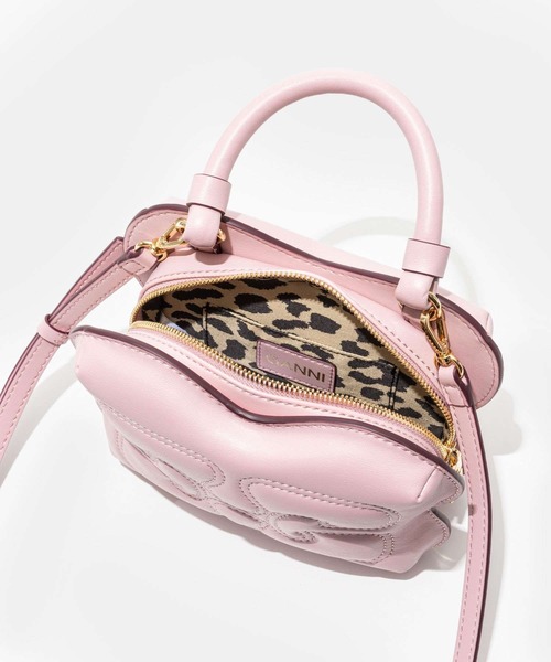 GANNI（ガニー）の「GANNI Butterfly Small Crossbody ガニー スモール クロスボディ ショルダーバッグ（ショルダーバッグ・レディース・ピンク・FREE）」の3枚目の写真