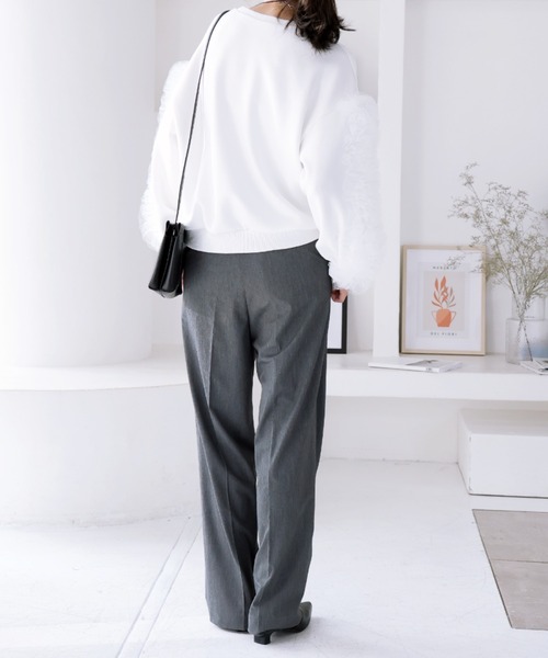 VIVIAN（ヴィヴィアン）の「ポインテッドトゥVカットバックルベルトミュールパンプス（パンプス・レディース・アイボリー/ブラック/シルバー・M/S/LL/L）」の5枚目の写真