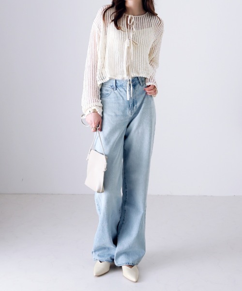 VIVIAN（ヴィヴィアン）の「ポインテッドトゥVカットバックルベルトミュールパンプス（パンプス・レディース・アイボリー/ブラック/シルバー・M/S/LL/L）」の20枚目の写真