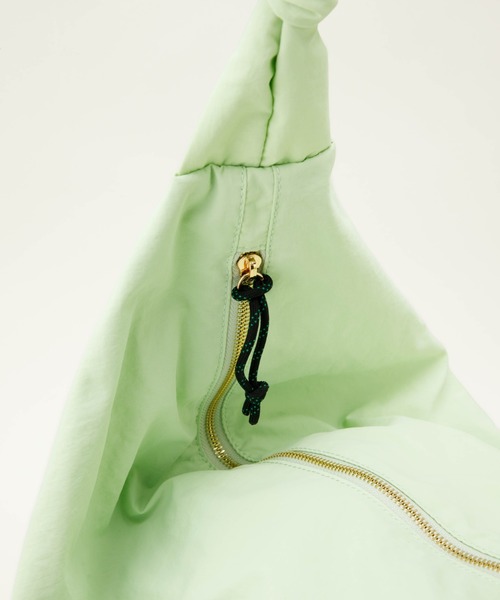 LE VERNIS(ル・ベルニ)Soft shoulder bag 2024秋冬新作 先行予約】LE VERNIS(ル・ベルニ)Soft shoulder