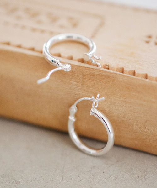 Senti(センティ)の「SENTI センティ / HOOP EARRING SV シルバー925フープピアス / 4015(ピアス(両耳用)・メンズ・シルバー・FREE)」の1枚目の写真