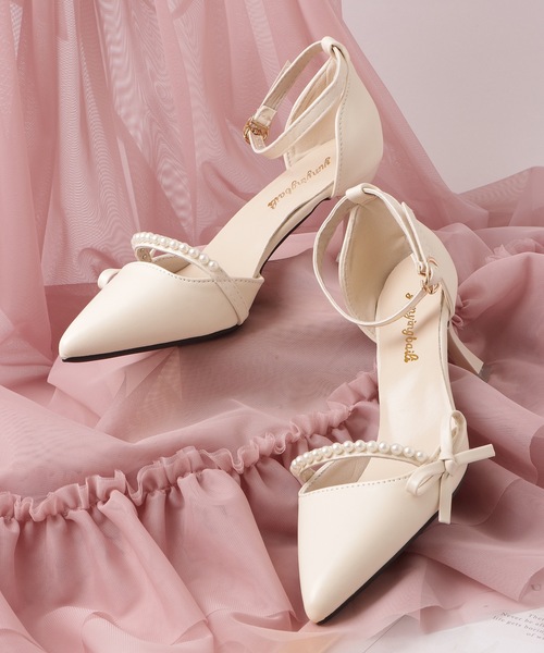 Lace Ladies（レースレディース）の「レザー調 ポインテッド パールライン ストラップ パンプス（パンプス・レディース・アイボリー・22.5cm/23cm/23.5cm/24cm/24.5cm/25cm）」の7枚目の写真