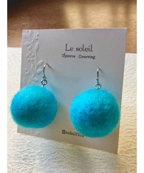 tone（トーン）の「【Le soleil】大人可愛い　羊毛フェルトボール　ピアス(MA)（ピアス（両耳用）・レディース・その他9/その他7/その他4/その他5/その他3/その他2/その他1/その他6/その他10/その他8・FREE）」の12枚目の写真