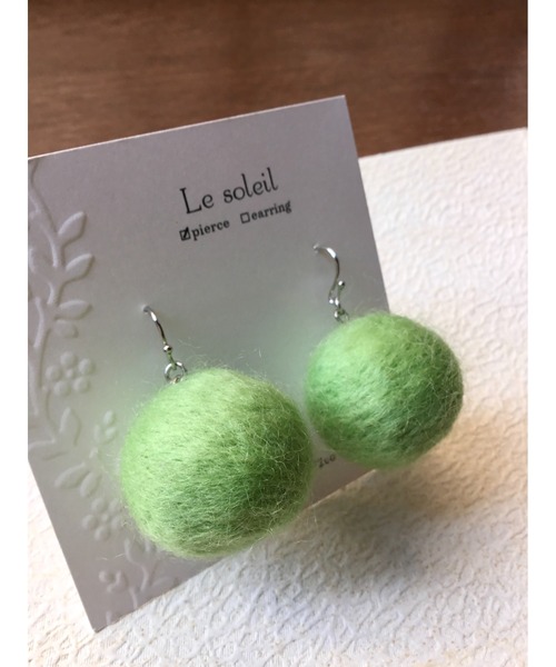 tone（トーン）の「【Le soleil】大人可愛い　羊毛フェルトボール　ピアス(MA)（ピアス（両耳用）・レディース・その他9/その他7/その他4/その他5/その他3/その他2/その他1/その他6/その他10/その他8・FREE）」の18枚目の写真