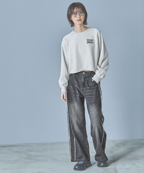 LAKOLE（ラコレ）の「サイドラインフリンジデニム / 290756（デニムパンツ・レディース・ライトブルー/ブラック/ブルー・SMALL/MEDIUM/LARGE）」の4枚目の写真