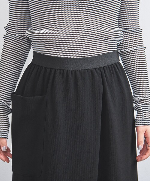 UNITED ARROWS（ユナイテッドアローズ）の「COMFY ラップ マキシスカート -吸水速乾 UVカット ウォッシャブル-（スカート・レディース・ブラック・36/38）」の16枚目の写真