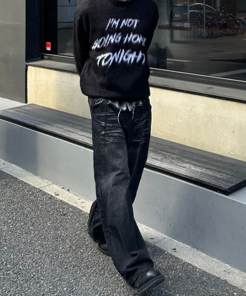 Chikashitsu +(チカシツプラス)の「【Chikashitsu +】curve stitch wide denim pants / 【チカシツプラス】カーブステッチワイドデニムパンツ(デニムパンツ・メンズ・ブラック・S/M/L)」の18枚目の写真